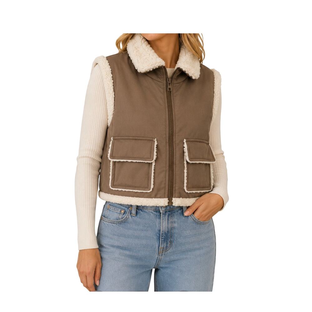 Boohoo Vest Womens Size 10 Sherpa LIned Tan Cargo Snap Pockets Full Zip NWT